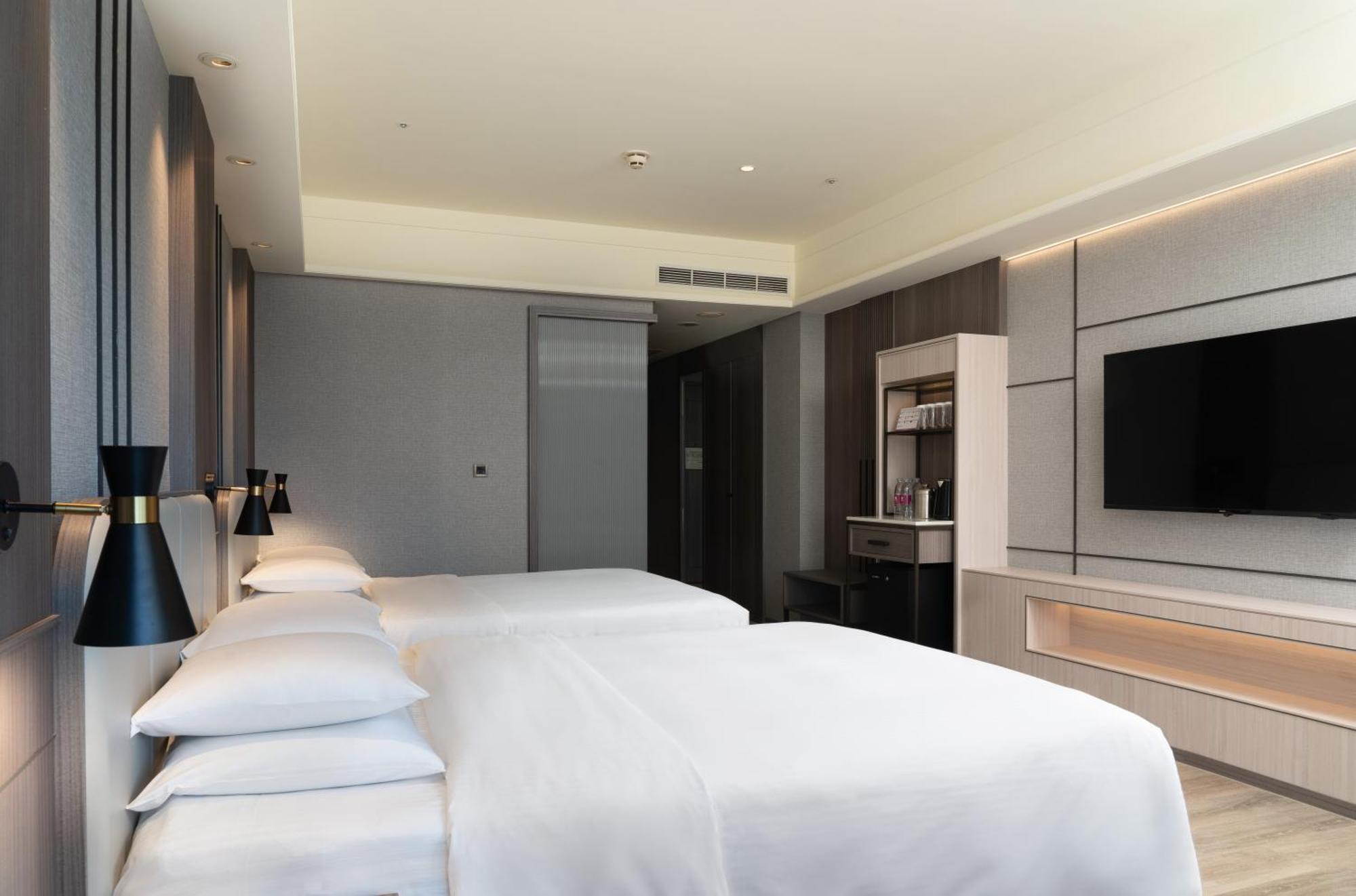 דאשו E-Da Royal Hotel מראה חיצוני תמונה Deluxe Room
